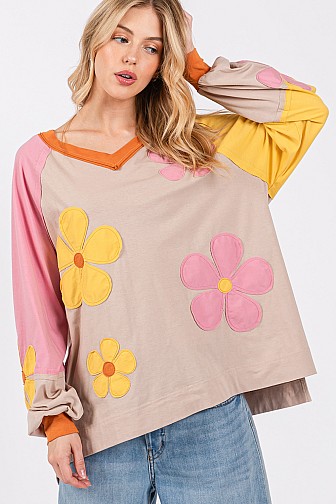 MULTI DAISY PATCH APPLIQUE LONG SLEEVES TOP