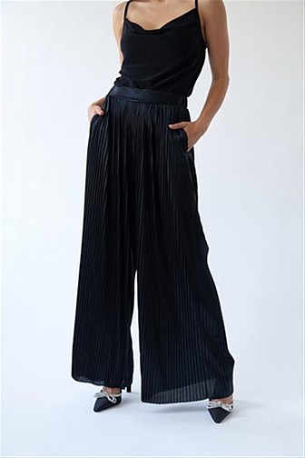 PLEATED METALLIC PANTS