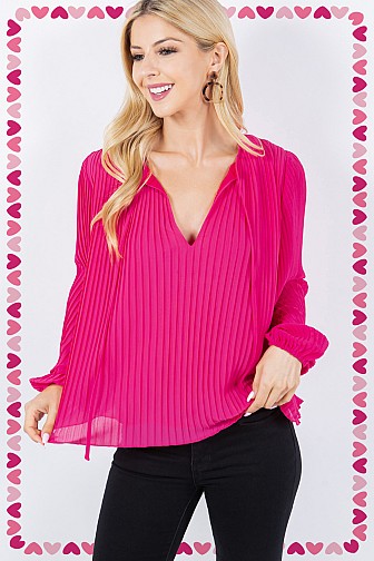 LIGHTWEIGHT PLEATED BLOUSE