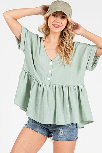 TEXTURED PEPLUM BUTTON-UP BLOUSE