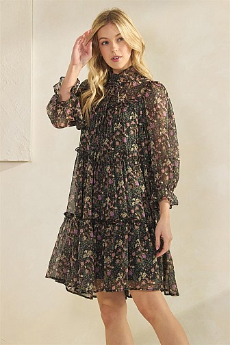 VINTAGE-INSPIRED FLORAL TIERED RUFFLE DRESS